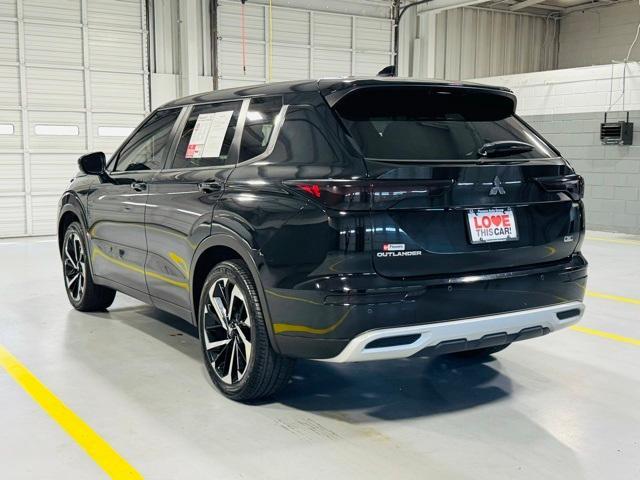 used 2022 Mitsubishi Outlander car, priced at $22,000