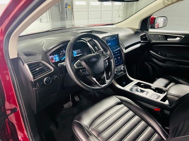 used 2024 Ford Edge car, priced at $25,000
