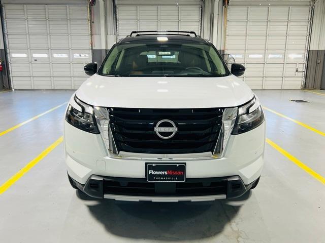 new 2025 Nissan Pathfinder car, priced at $53,035