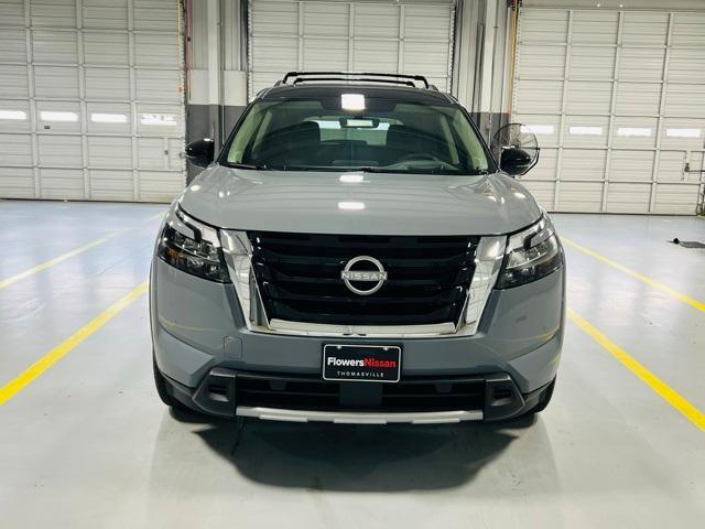 new 2025 Nissan Pathfinder car, priced at $53,035