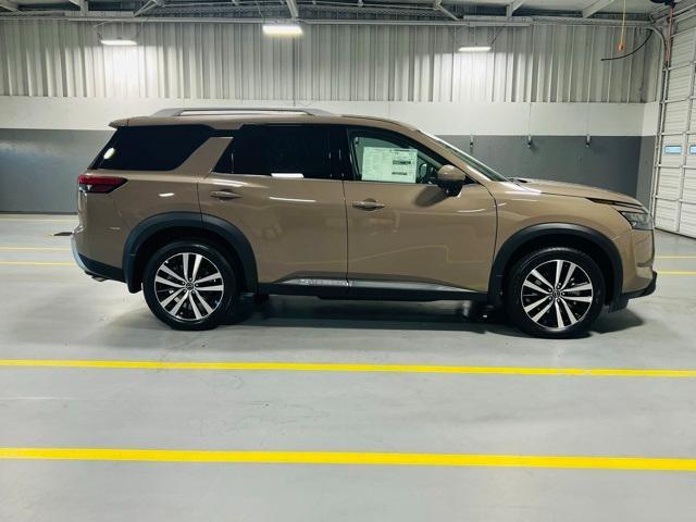 new 2025 Nissan Pathfinder car, priced at $52,060
