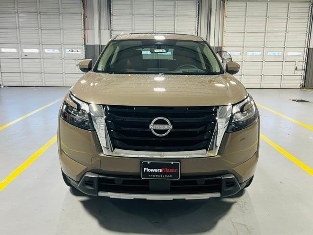 new 2025 Nissan Pathfinder car, priced at $52,060