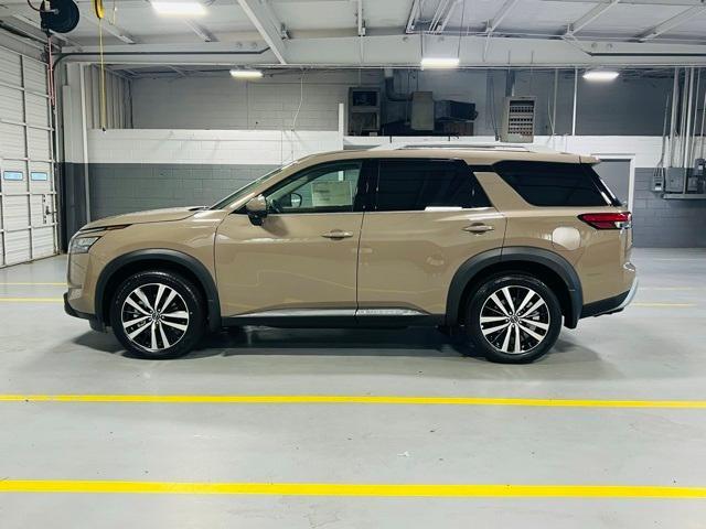 new 2025 Nissan Pathfinder car, priced at $52,060