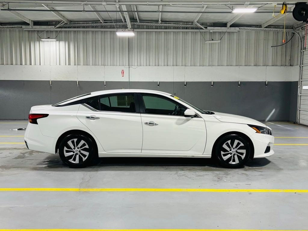 used 2022 Nissan Altima car, priced at $17,000