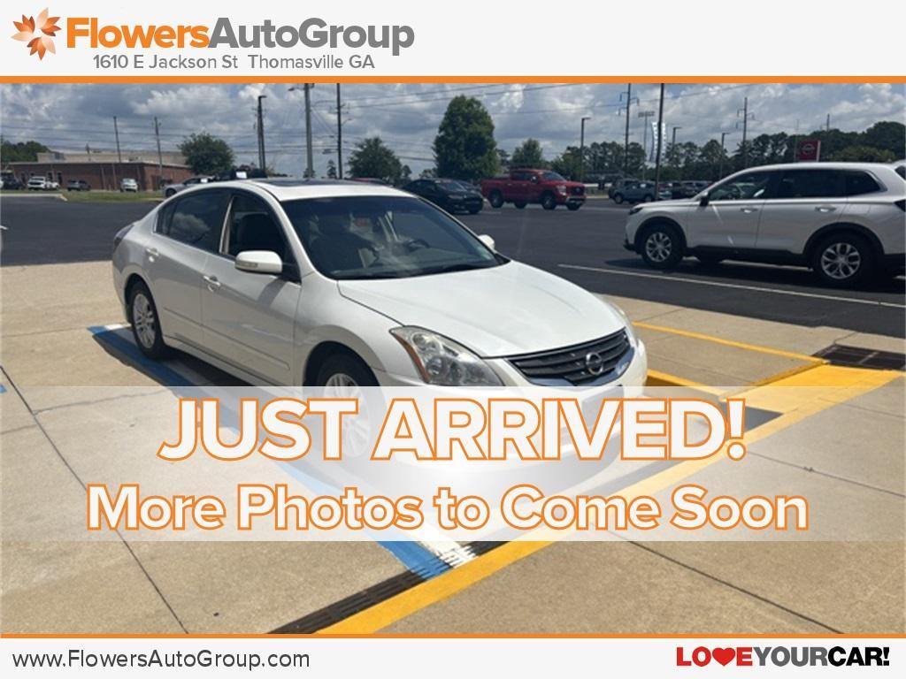used 2010 Nissan Altima car, priced at $2,500