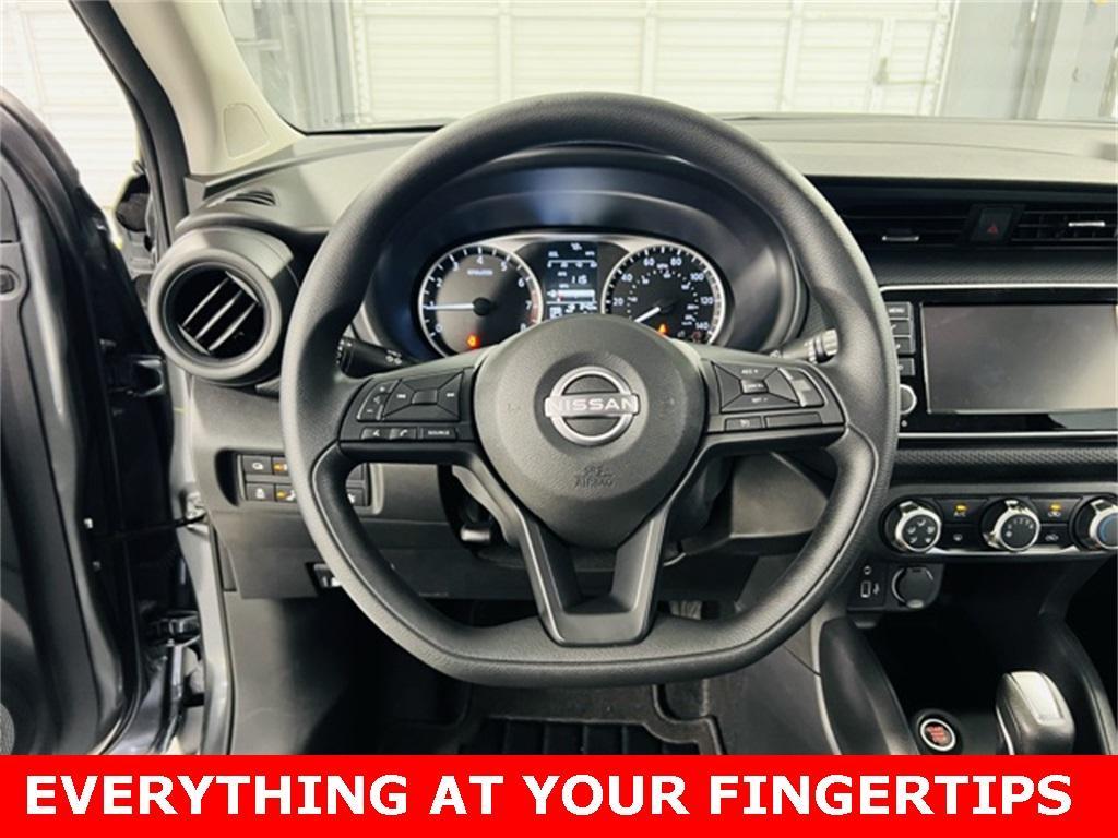 new 2025 Nissan Kicks Play car, priced at $23,850