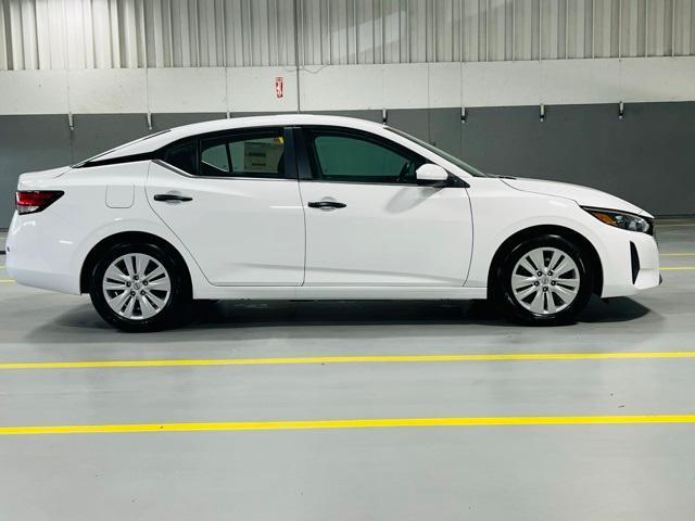 new 2025 Nissan Sentra car, priced at $23,335