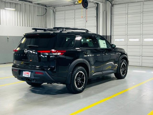 new 2025 Nissan Pathfinder car, priced at $47,175