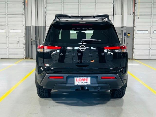new 2025 Nissan Pathfinder car, priced at $47,175