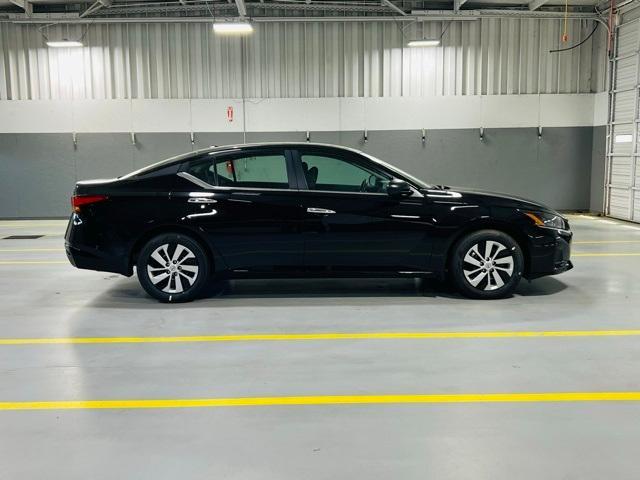 new 2025 Nissan Altima car, priced at $28,775