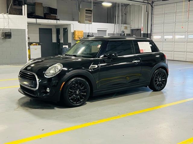 used 2018 MINI Hardtop car, priced at $10,500
