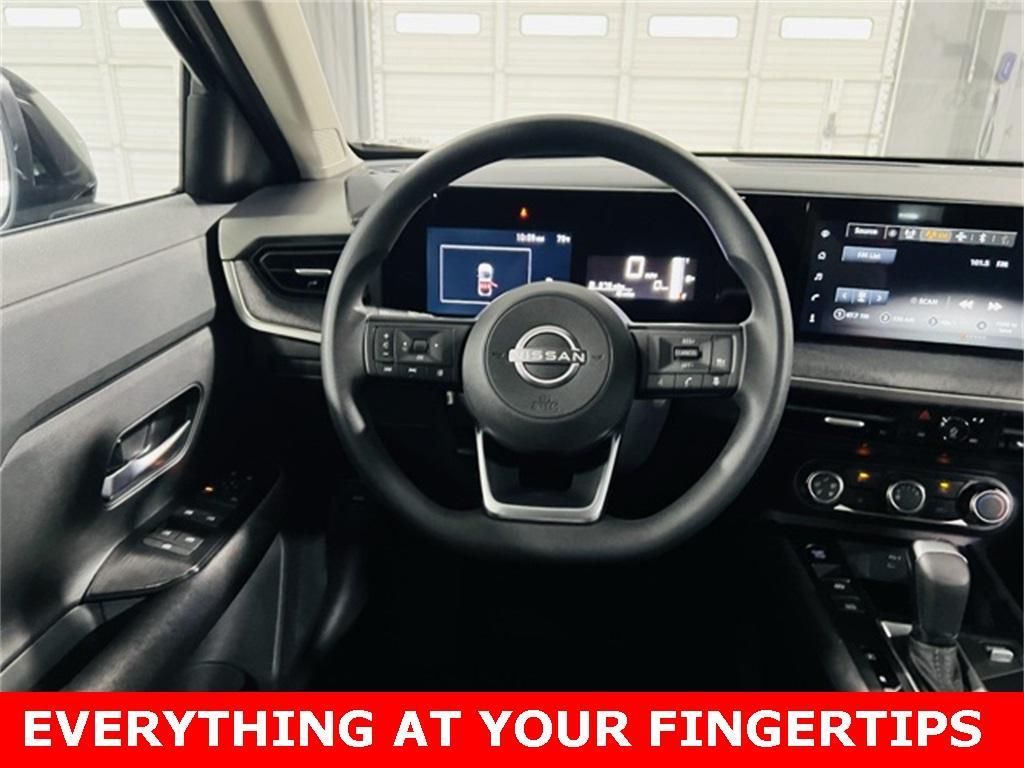new 2025 Nissan Kicks car, priced at $25,595