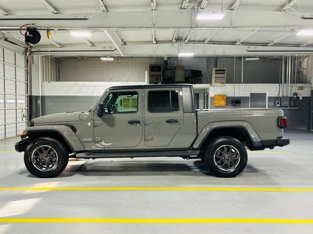 used 2021 Jeep Gladiator car, priced at $34,500