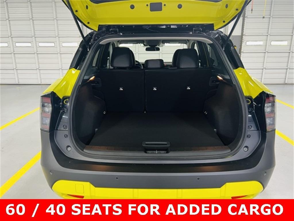 new 2025 Nissan Kicks car, priced at $29,250