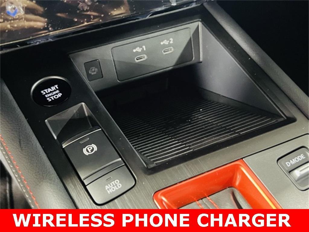 new 2025 Nissan Kicks car, priced at $29,250
