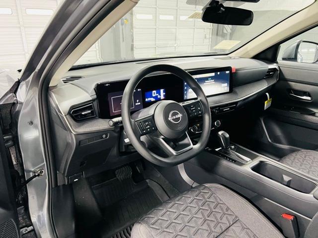 new 2025 Nissan Kicks car, priced at $25,595