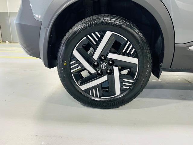new 2025 Nissan Kicks car, priced at $25,595
