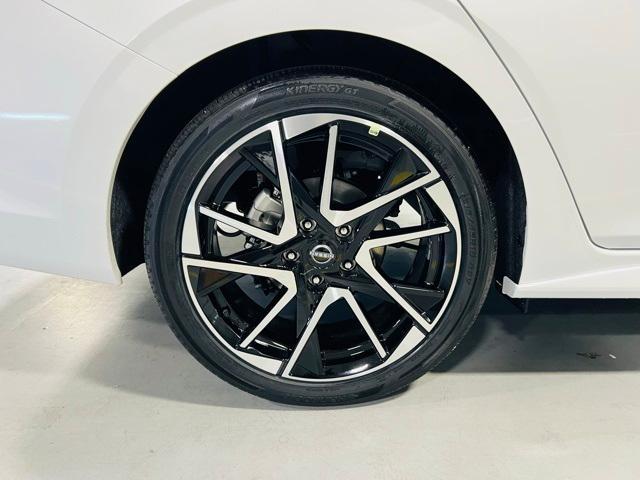 new 2025 Nissan Sentra car, priced at $29,625