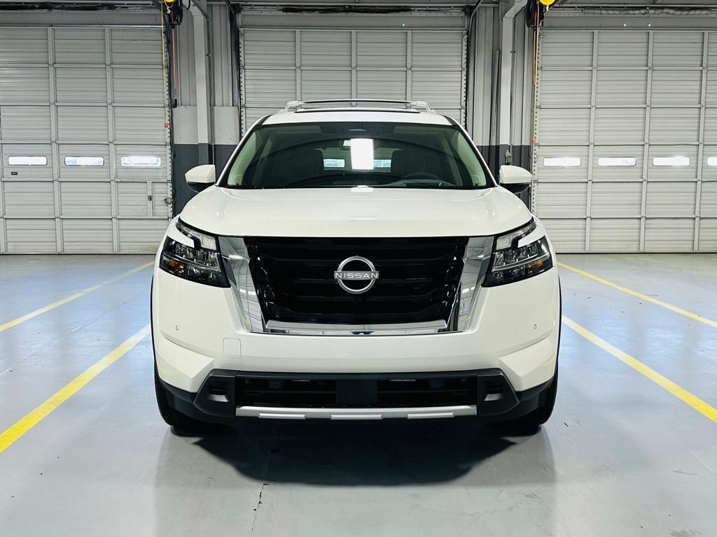 new 2025 Nissan Pathfinder car, priced at $53,490