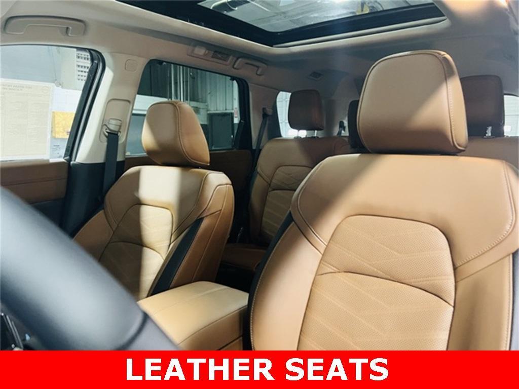 new 2025 Nissan Pathfinder car, priced at $52,400