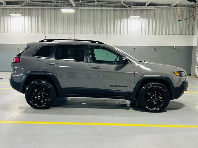 used 2023 Jeep Cherokee car, priced at $27,500