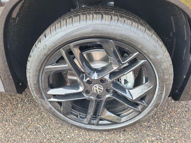 new 2026 Volkswagen Tiguan car