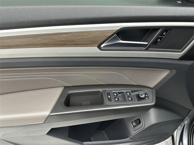used 2022 Volkswagen Atlas car, priced at $30,739