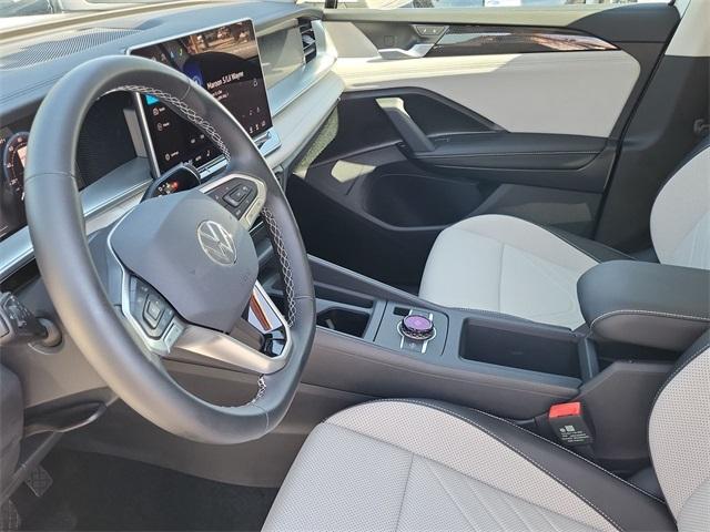new 2025 Volkswagen Tiguan car, priced at $34,239