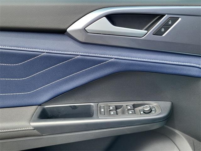 new 2025 Volkswagen Taos car, priced at $36,016