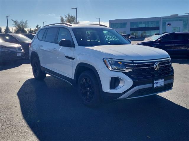 new 2025 Volkswagen Atlas car, priced at $46,002