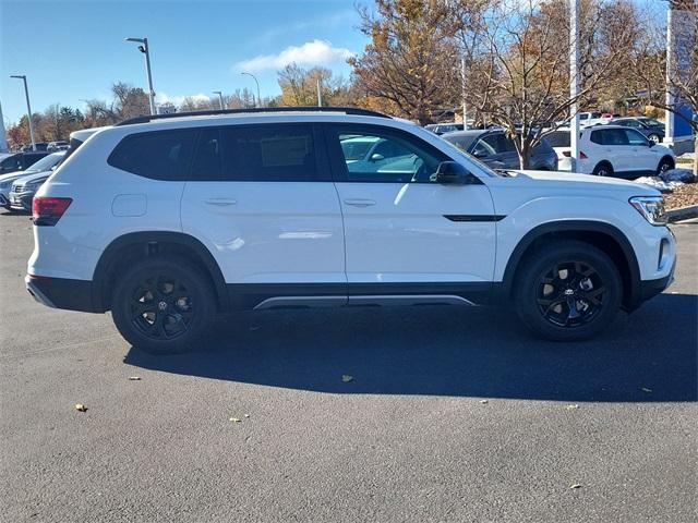 new 2025 Volkswagen Atlas car, priced at $46,002