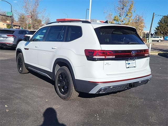 new 2025 Volkswagen Atlas car, priced at $46,002