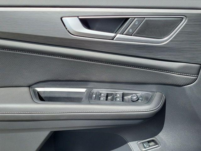 new 2026 Volkswagen Atlas Cross Sport car