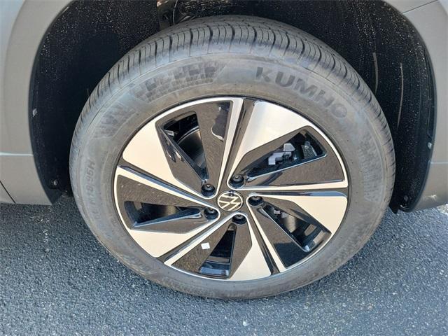 new 2025 Volkswagen Taos car, priced at $30,626
