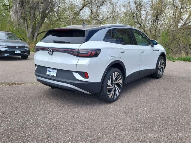 new 2025 Volkswagen ID.4 car, priced at $46,529