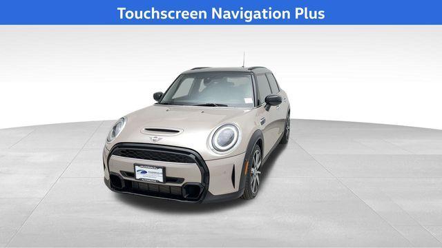used 2022 MINI Hardtop car, priced at $20,900