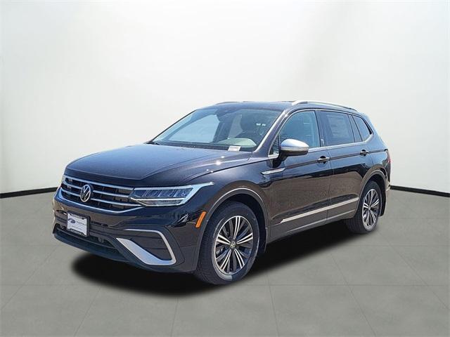 new 2024 Volkswagen Tiguan car, priced at $30,748