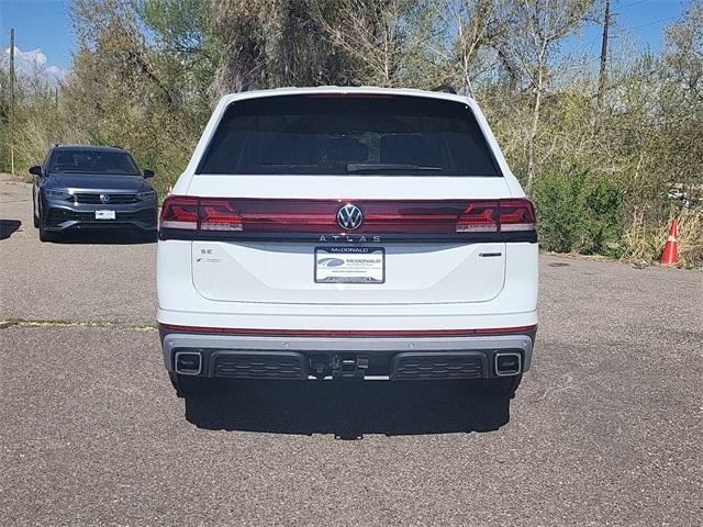 new 2025 Volkswagen Atlas car, priced at $45,132