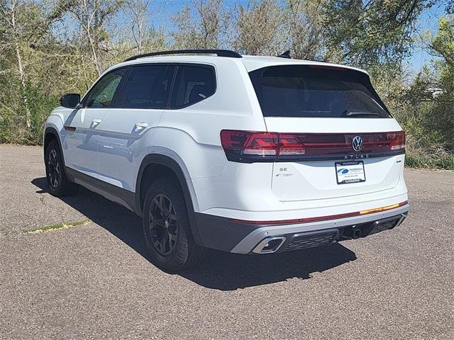 new 2025 Volkswagen Atlas car, priced at $45,132