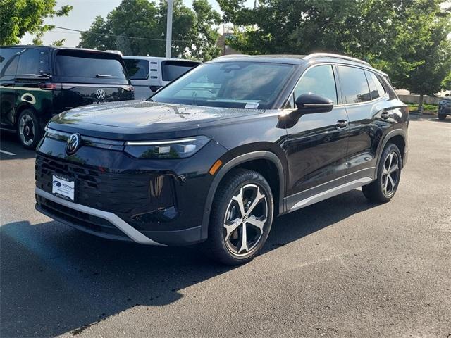new 2025 Volkswagen Tiguan car, priced at $34,989