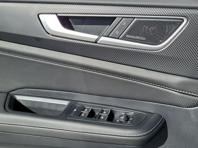 new 2026 Volkswagen Atlas Cross Sport car