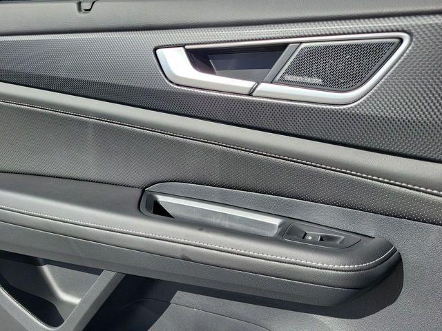 new 2026 Volkswagen Atlas Cross Sport car