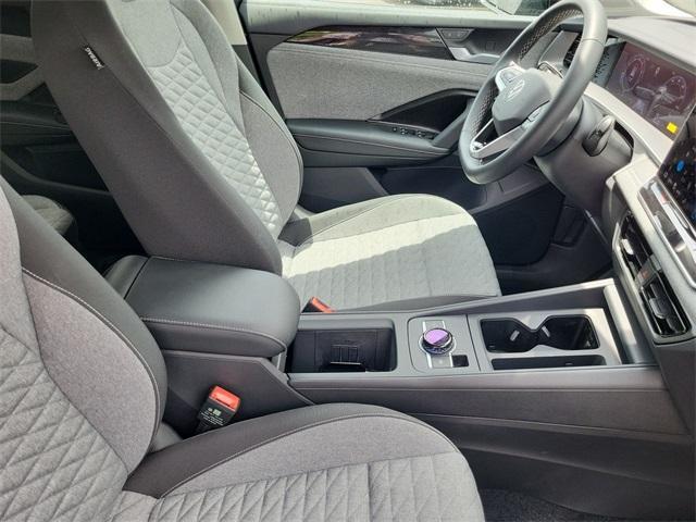 new 2025 Volkswagen Tiguan car, priced at $31,180