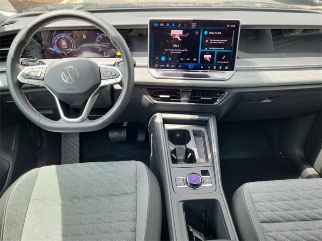 new 2025 Volkswagen Tiguan car, priced at $31,180