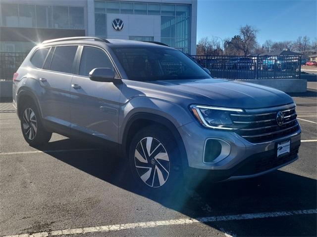 new 2024 Volkswagen Atlas car, priced at $39,573