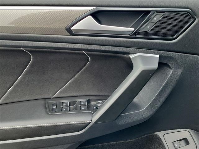 new 2024 Volkswagen Tiguan car, priced at $33,016