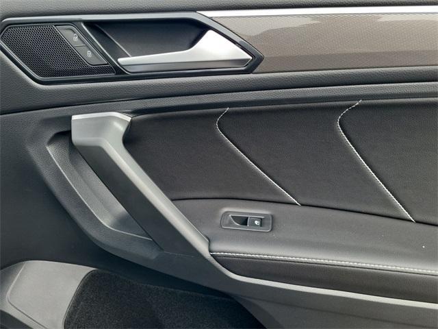 new 2024 Volkswagen Tiguan car, priced at $33,016