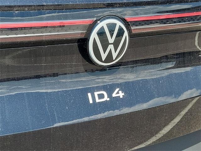 new 2025 Volkswagen ID.4 car, priced at $42,997