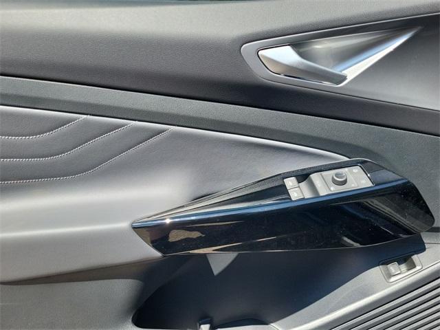 new 2025 Volkswagen ID.4 car, priced at $42,997