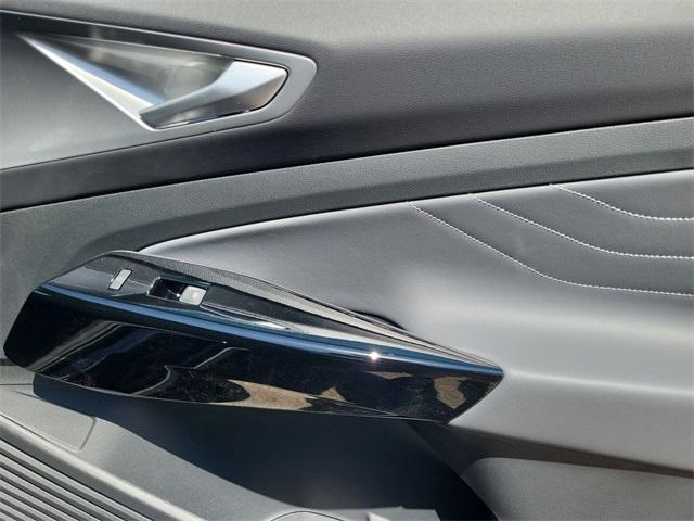 new 2025 Volkswagen ID.4 car, priced at $42,997